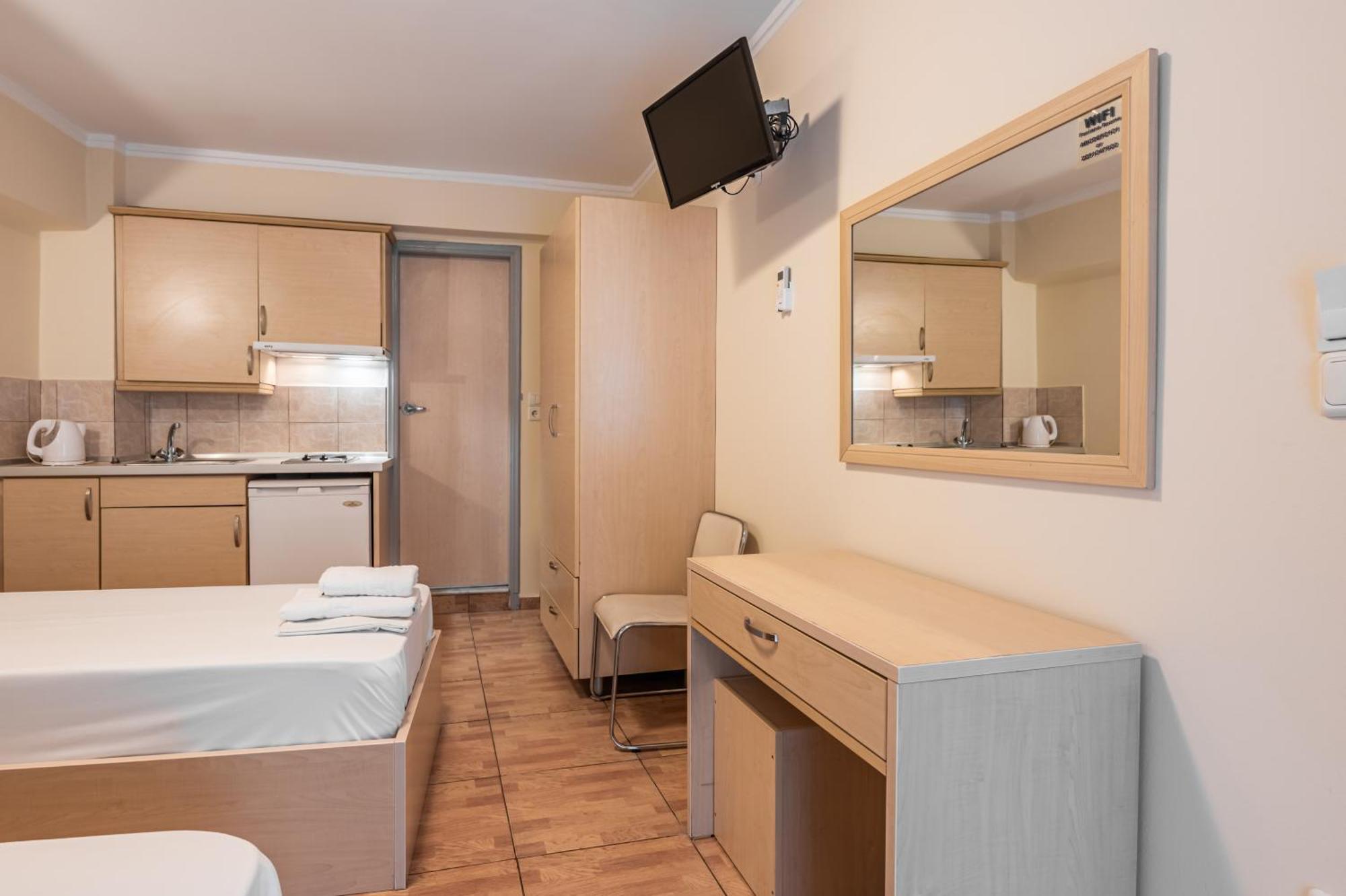 Fontana Luxury Rooms Mytilíni 外观 照片