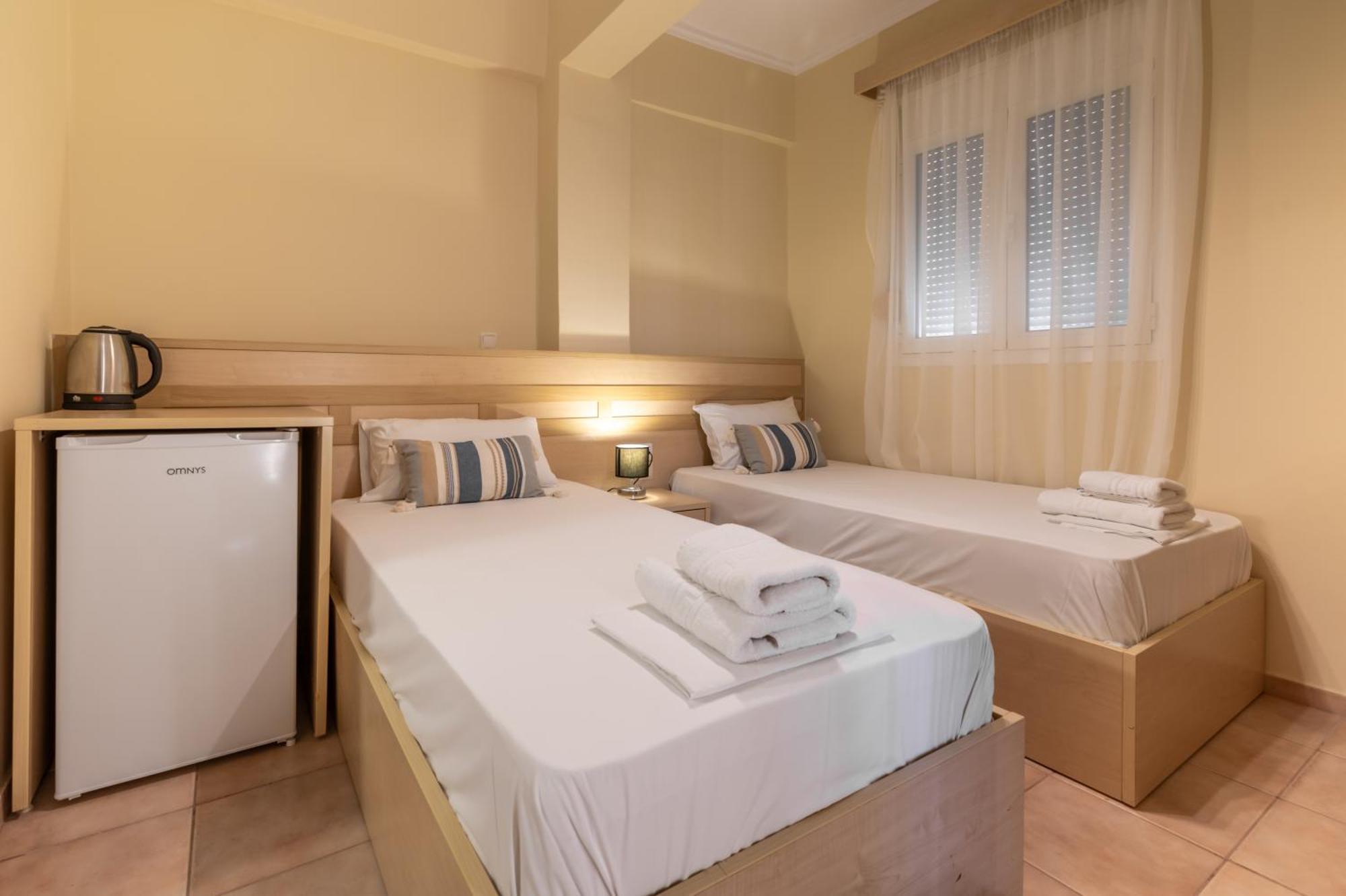 Fontana Luxury Rooms Mytilíni 外观 照片